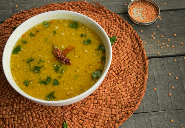 Simple garlicky Dal--a quick weeknight meal that is extremely nutritious and flavorful! |www.cookeatlaugh.com