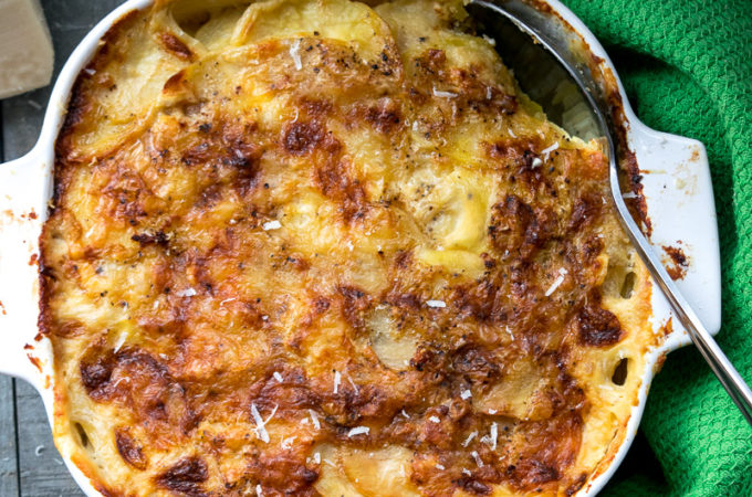 Simple and Easy potato au gratin