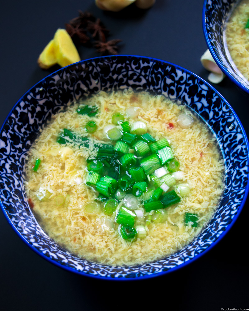 Easy Chinese egg drop soup that take only 15 minutes to make, minimal ingredients, and taste better than what you get in restaurants.| www.cookeatlaugh.com-4