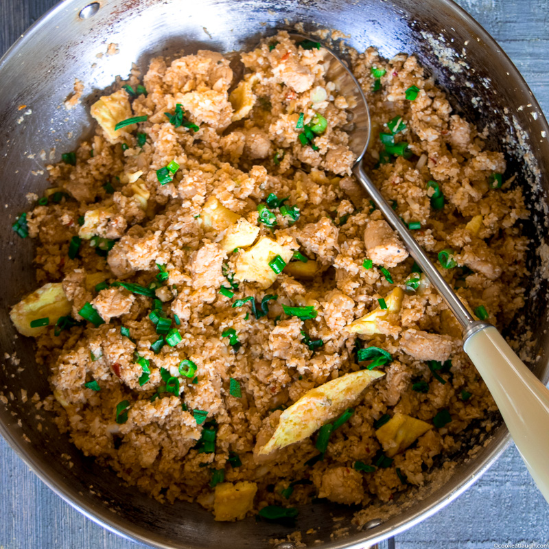 Healthy chicken cauliflower fried rice-5