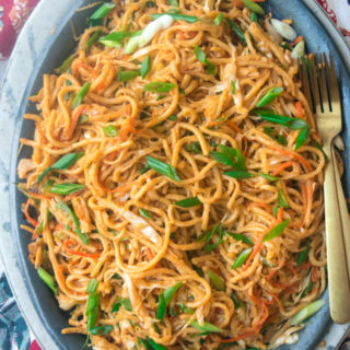 Indo-Chinese-Vegetable-Stir-fry-noodles-1-3