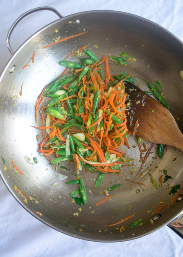 Indo-Chinese Vegetable Stir-fry noodles-6